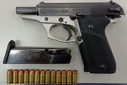 Un arma secuestrada en un procedimiento