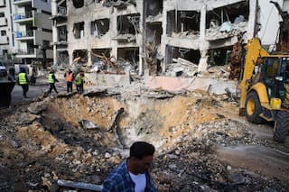 Ataques israelíes sacuden Teherán mientras Irán amplía sus contraataques