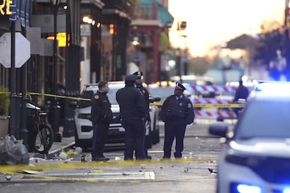 Un atropellamiento masivo dejó 10 muertos en Nueva Orleans; afirman que fue intencional