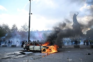 El PSG-Barcelona en la Champions se jugará pese al impacto por la violencia en Francia