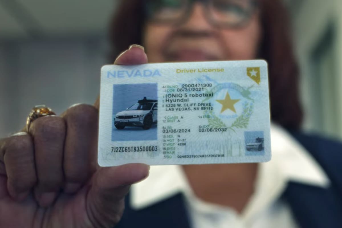 Un auto autónomo ya sacó registro para manejar: ¿qué significa este hito para la movilidad urbana?