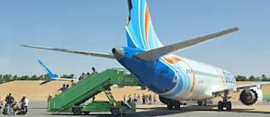 Un avión de Flydubai aterrizó de emergencia en Arabia Saudita: Netanyahu dijo que un piloto quiso estrellar el avión