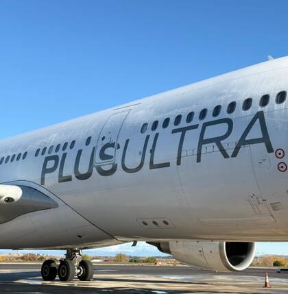 Un avión de la aerolínea Plus Ultra