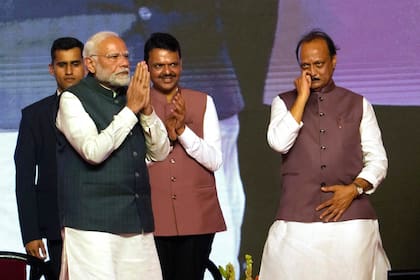 Un avión privado se estrella en el oeste de India. Mueren un vice primer ministro y otras 4 personas