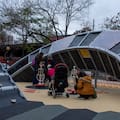 Los patios de juegos temáticos dan nueva vida a las plazas porteñas
