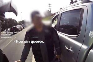 Un "banquinero" se justifica frente a los agentes de trànsito argumentando que: "Fue sin querer"