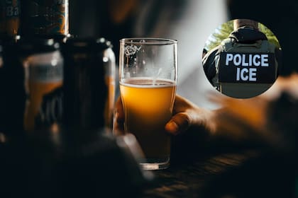 Un bar regala cervezas a quienes ayuden al ICE a deportar inmigrantes (Unsplash/Archivo)