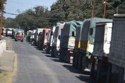 Entre otras dificultades, los productores alertan sobre los inconvenientes para conseguir camiones