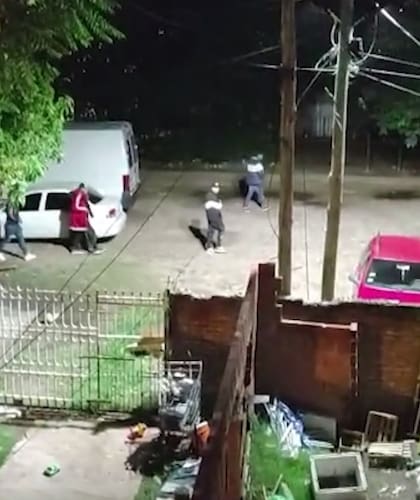 Un barrio de La Tablada fue copado por una banda que desalojó de la zona a los policías