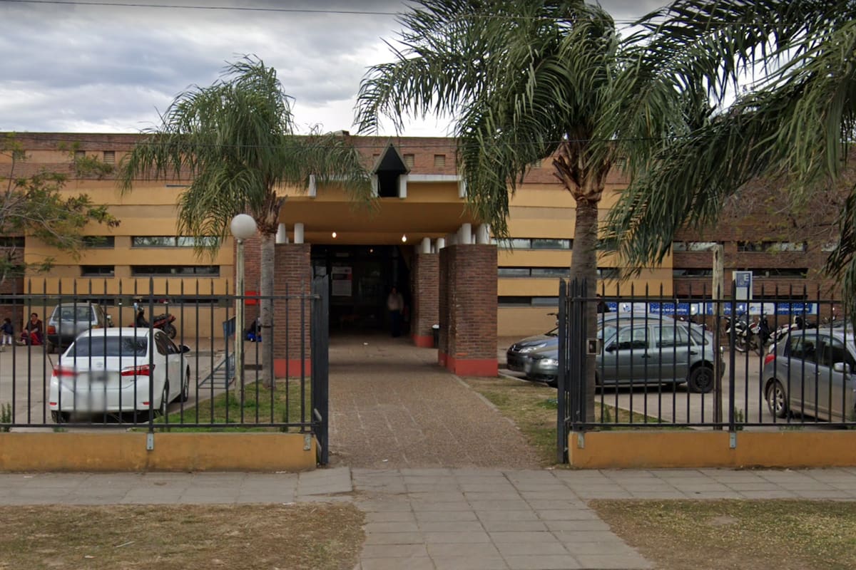 Un bebé se encuentra internado en grave tras desplomarse una mampostería en un colegio santafesino. Hospital Orlando Alassia