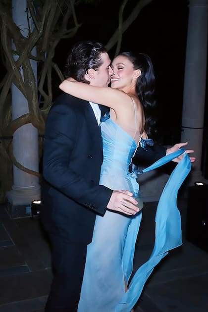 Un beso de película fue el cierre perfecto de una noche muy especial