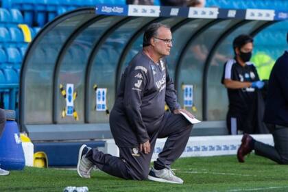 Un Bielsa auténtico, siguiendo la goleada por 3 a 0 de su equipo, Leeds, ante Fulham