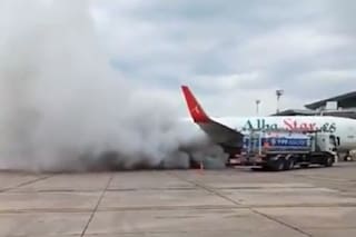 Flybondi reprogramó un vuelo por un desperfecto en una cinta de equipajes que disparó las alarmas de humo de un avión