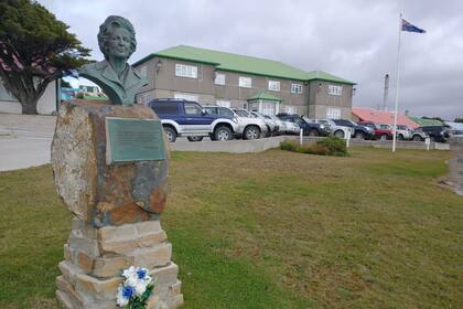 Un busto de Thatcher, en la capital de las islas Malvinas