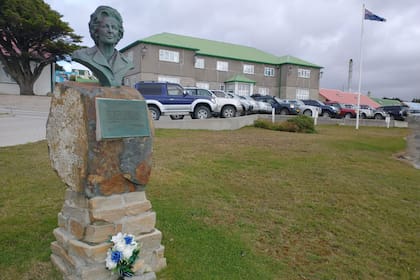 Un busto de Thatcher, en la capital de las islas Malvinas
