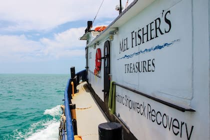 Un cáliz de oro fue encontrado en la costa de Florida y luego fue vendido por más de 400 mil dólares