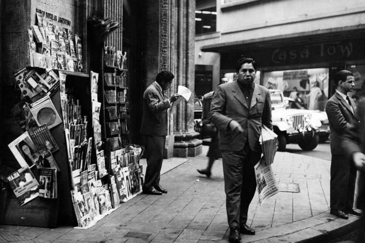 Un canillita de Buenos Aires en 1969. Fuente: La Nación
