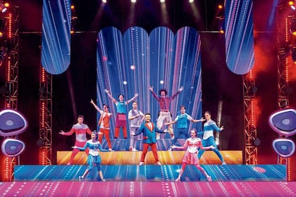 Un capitán y sus tripulantes