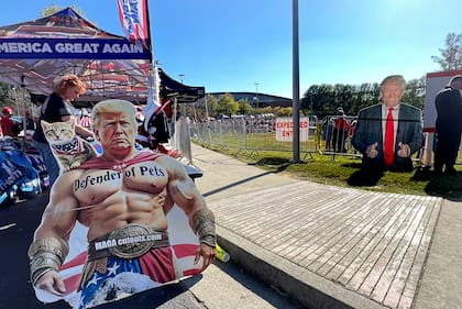 Un cartel de Trump con el mensaje: “Defensor de las mascotas”