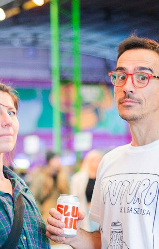 Un "celestino" los presentó y crearon más que una pareja