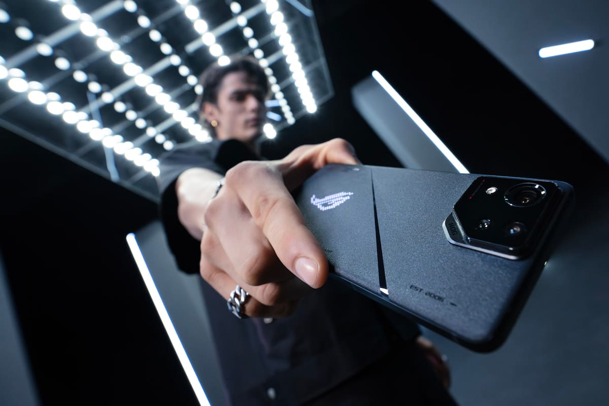 Un celular gamer de Asus ROG