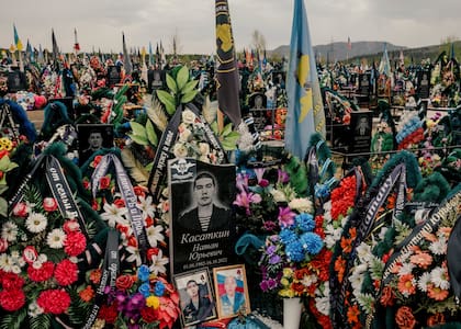 Un cementerio en Ulan-Ude, Rusia, donde se ha designado una sección entera para las bajas de la guerra, el 30 de mayo de 2023.