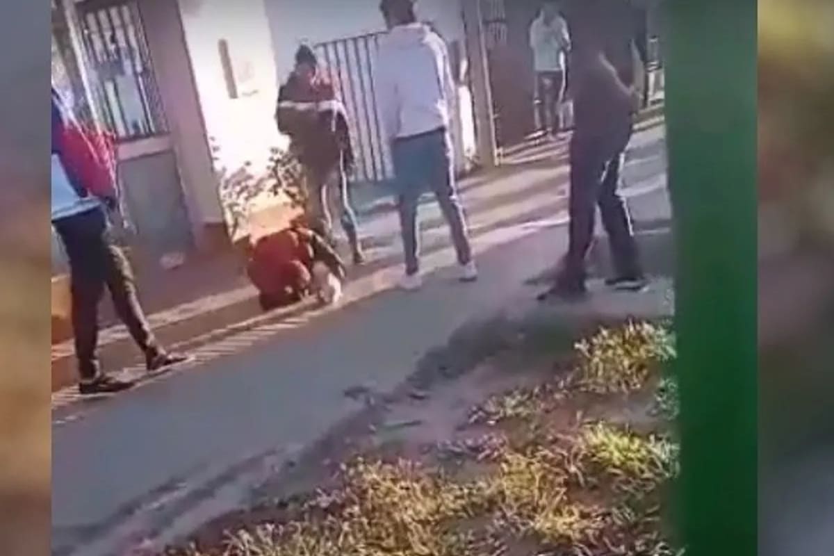 Un chico de 15 años quedó en coma tras ser golpeado en la cabeza por un joven de 19 años, en San Genaro, Santa Fe