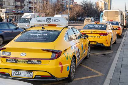 Un ciberataque hizo que la aplicación le pidiera a todos los choferes de Yandex Taxi fueran a la misma dirección, creando un caos de tránsito