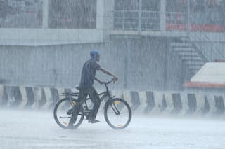 Los muertos por inundaciones en la región india de Assam llegan a 100