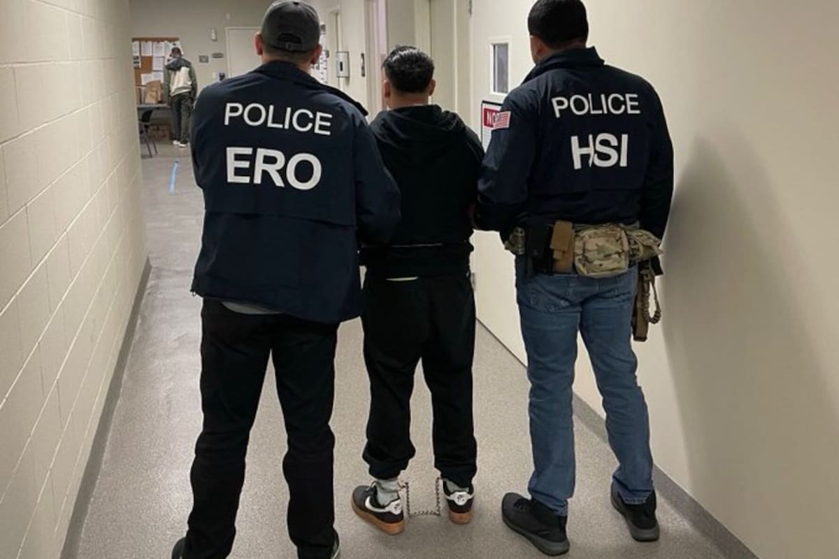 Un ciudadano dominicano, deportado seis veces, fue condenado a 15 años de prisión en EE.UU., según ICE y la Fiscalía del Distrito Este de Virginia