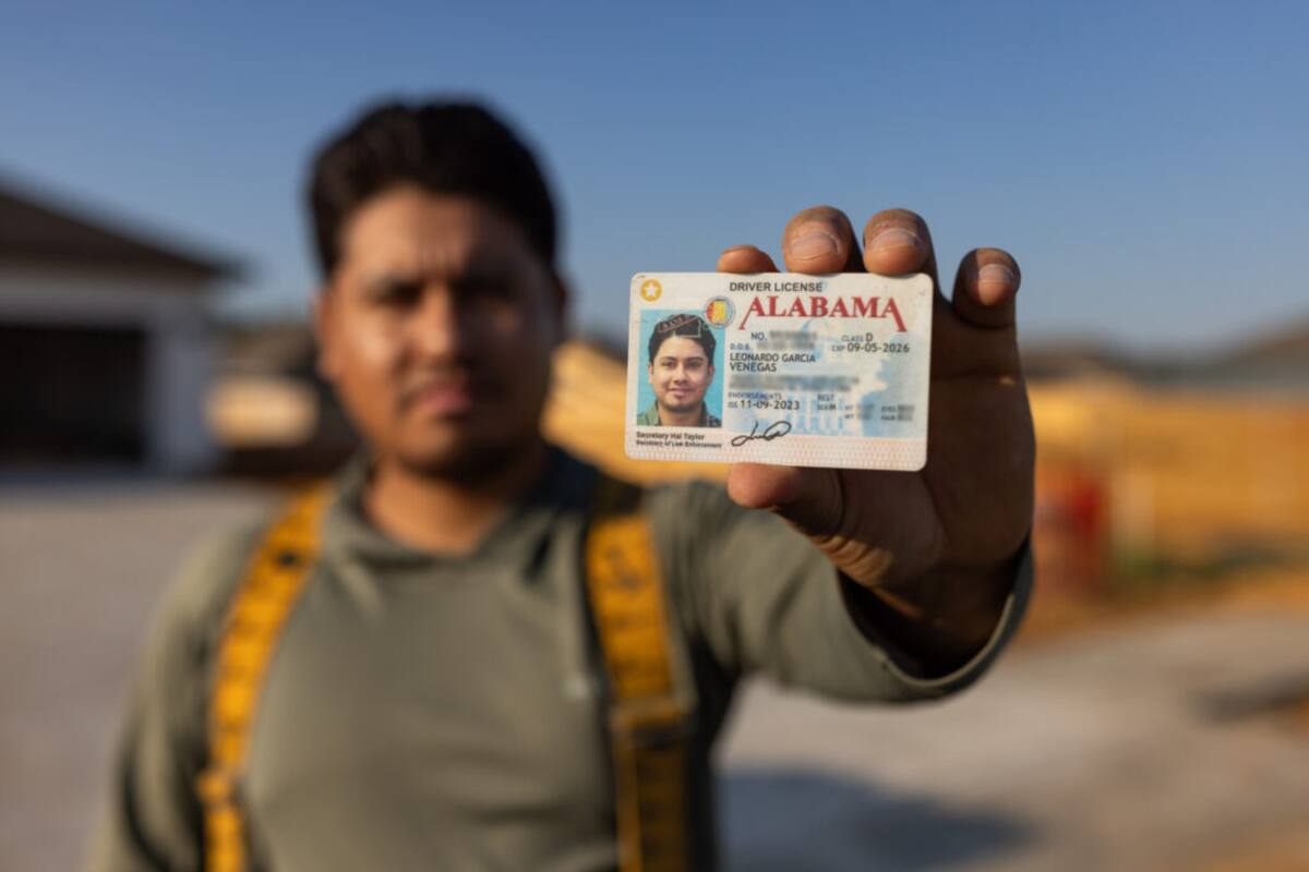 Un ciudadano estadounidense demandó al DHS y a ICE tras ser arrestado dos veces durante redadas migratorias en Alabama