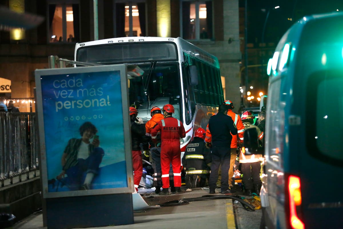 Un colectivo de la línea 532 perdió el control en Mar del Plata