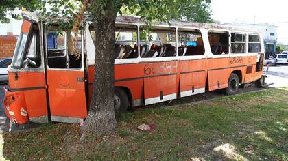 Un colectivo escolar lleva más de diez años en Pedro Lozano y Desaguadero, Villa Devoto.