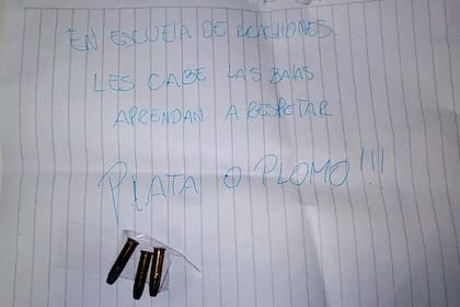 Un colegio suspenderá las clases si no le garantizan custodia policial