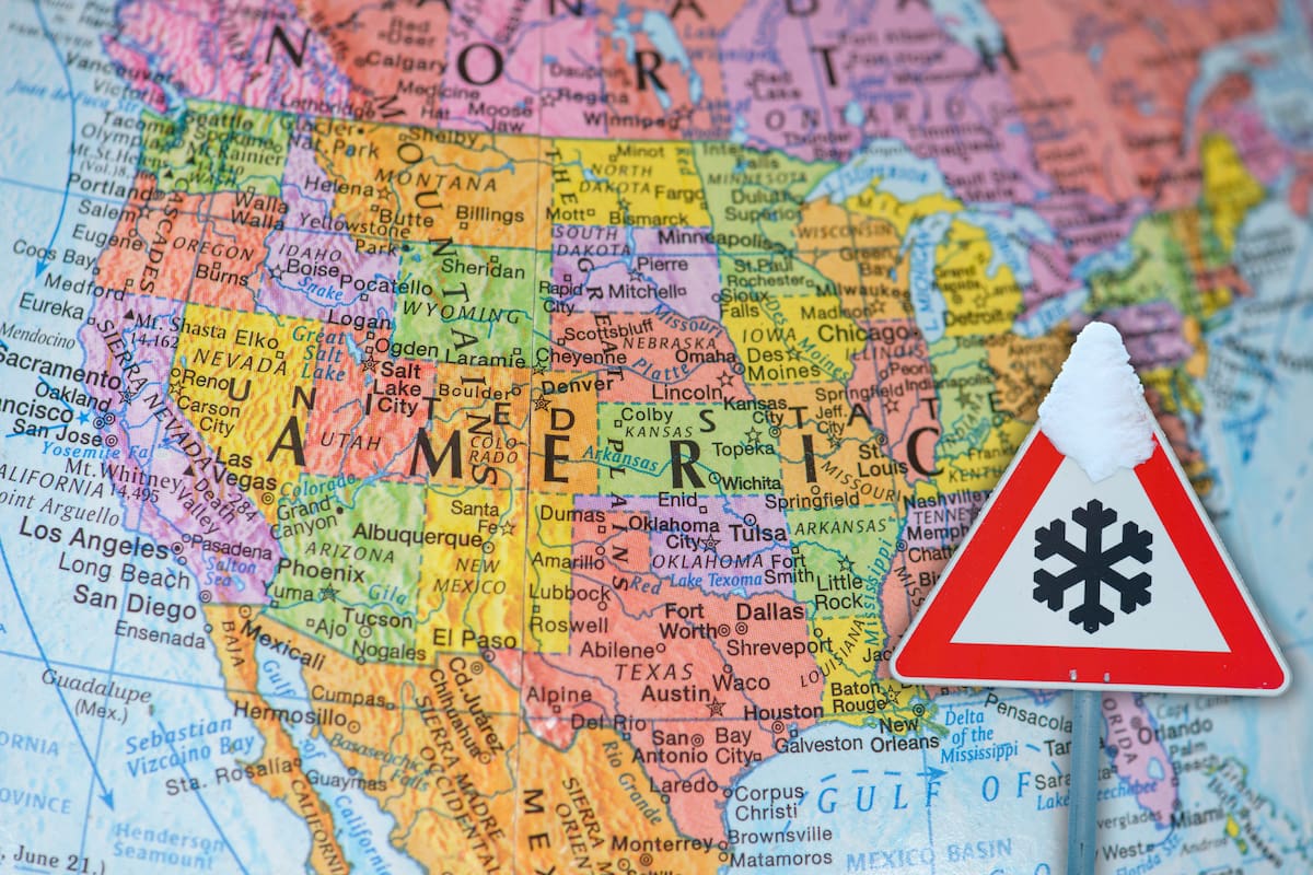 Un complejo episodio invernal impactará amplias zonas de Estados Unidos este jueves, con nevadas y ráfagas heladas en el norte, precipitaciones intensas en el sur, y un descenso térmico que podrá desafiar marcas históricas en el Medio Oeste