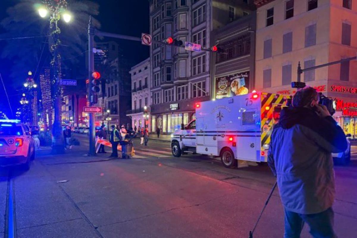 Un conductor arrolló y mató a 10 personas que celebraban el Año Nuevo en Bourbon Street, en la ciudad de New Orleans