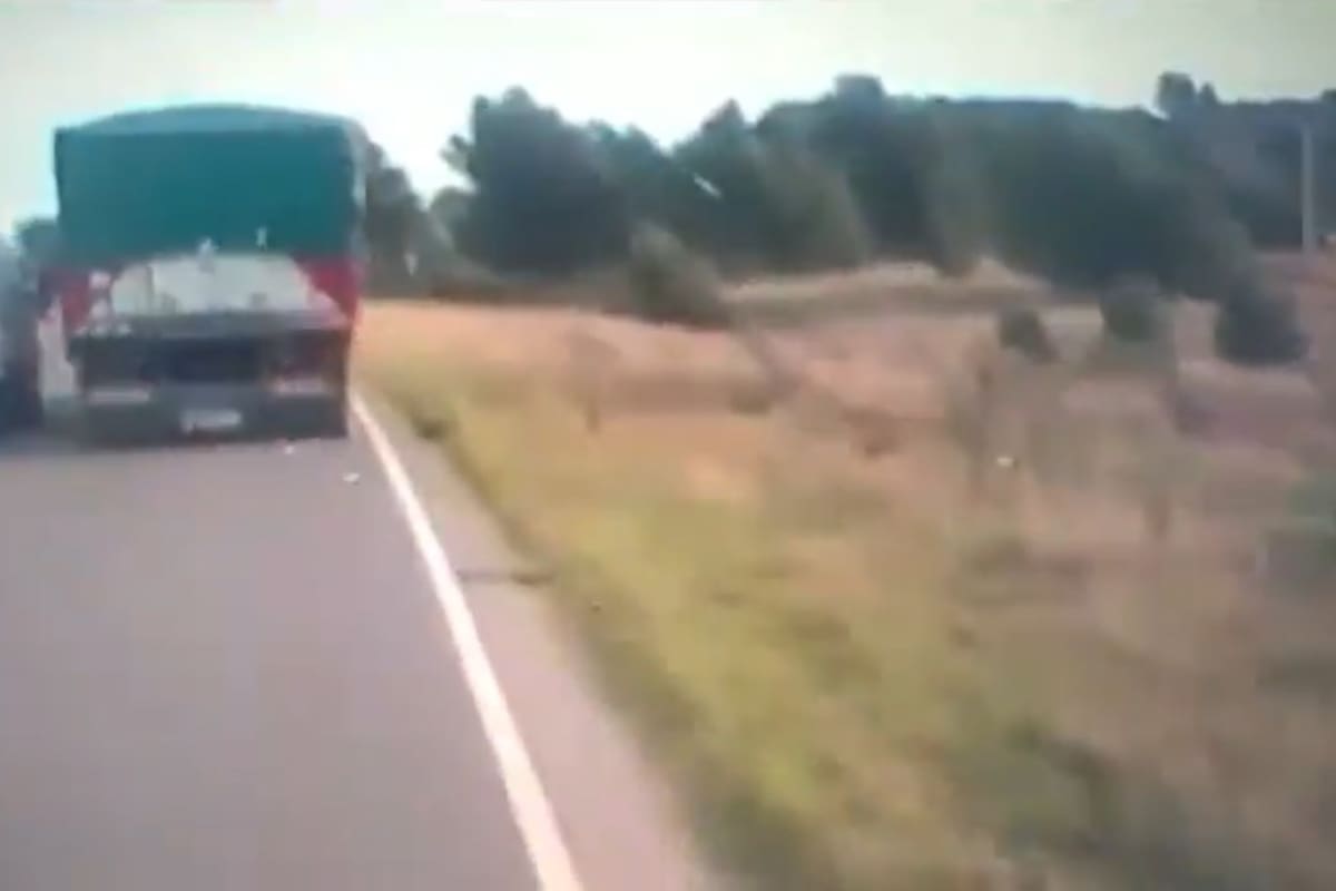 Un conductor fue grabado cuando realizó una peligrosa maniobra de adelantamiento en Ruta Provincial 51; Seguridad Vial pidió que el retiro de la licencia y que sea reevaluado para determinar si es apto para manejar