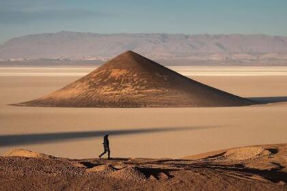 Un corto documental muestra 8 lugares desconocidos de nuestro país, e invita a "viajar" desde casa durante la cuarentena.