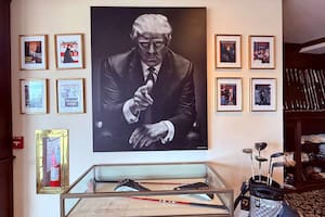 Un cuadro del presidente norteamericano en el Trump National Doral Miami.