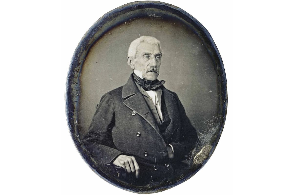 Un daguerrotipo retrató a José de San Martín en 1848, a los 70 años, dos años antes de su muerte,