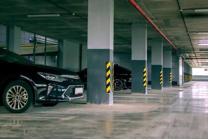 Un dato importante a considerar antes de comprar una cochera es la ubicación