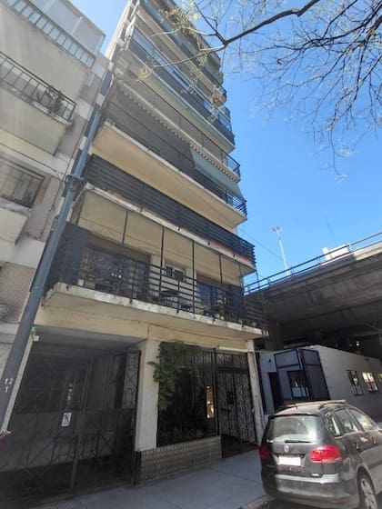 Un departamento de tres ambientes en el novelo piso, se subastará el 8 de octubre en San Telmo