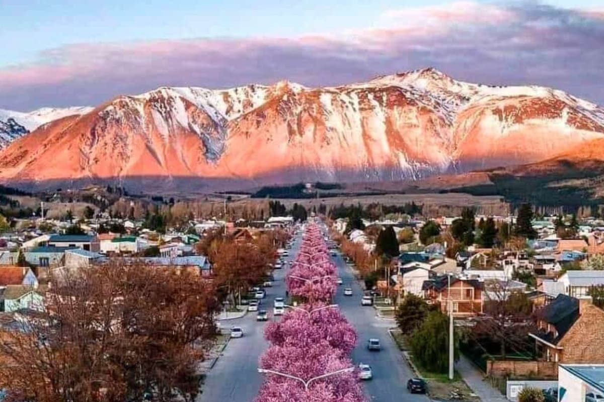 Un destino donde montañas, lagos y bosques milenarios se combinan para ofrecer experiencias inolvidables en cada estación del año