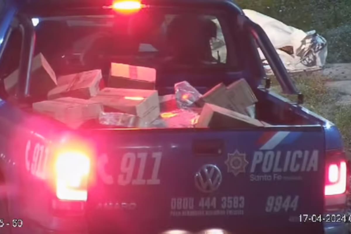 Un detenido por robar mercadería tras un accidente.