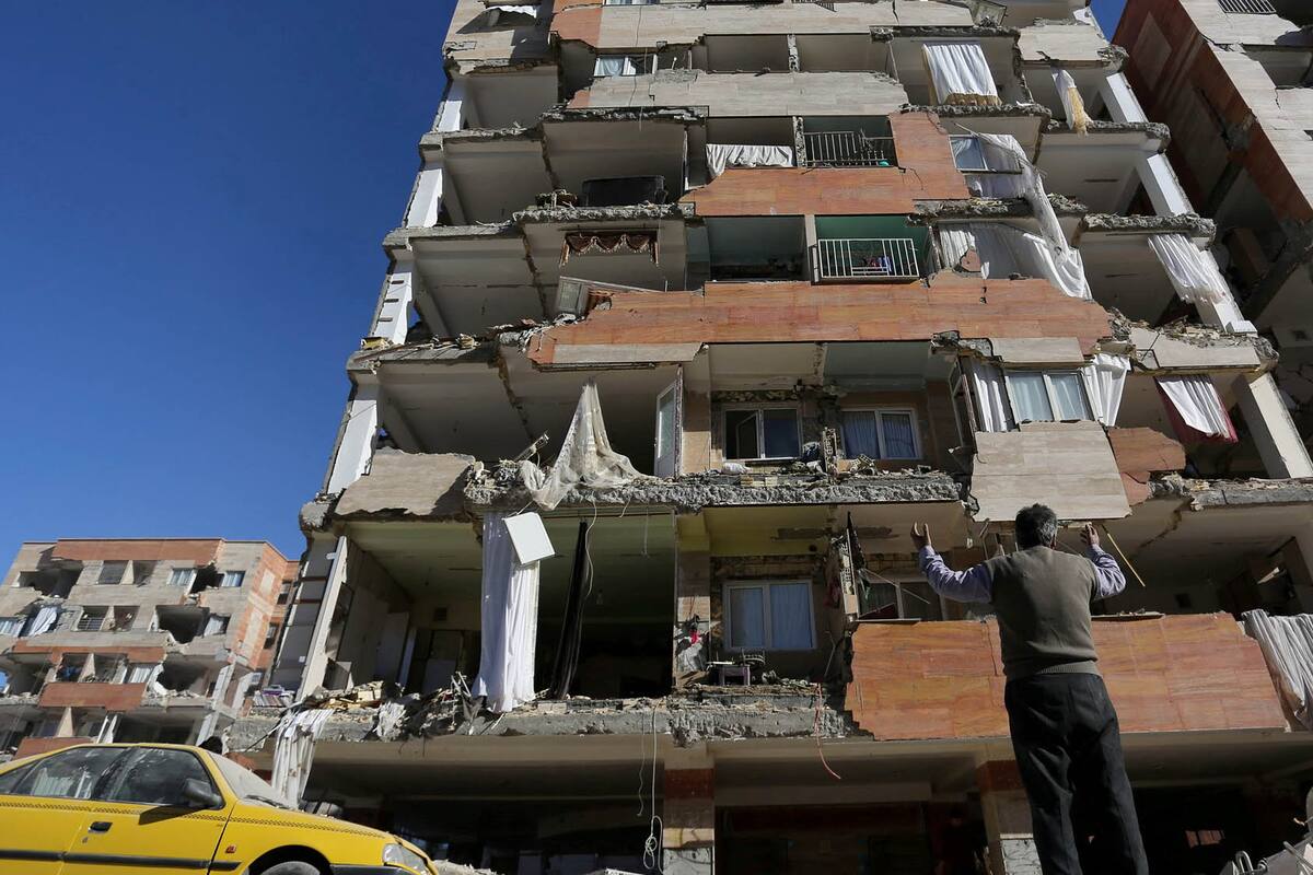 Un devastador sismo destroza la frontera entre Irán e Iraq y causa más de 330 muertes