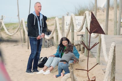 Un divertido plan de Semana Santa para tres. Bárbara, Alejandro y Serena Vida.