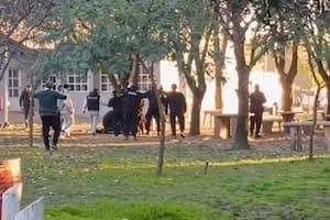 Dos detenidos por la muerte de un policía santafesino durante una pelea entre hinchadas en un partido de liga regional