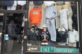 Vistió al hip-hop del Bronx durante 60 años y cerró porque el alquiler subió a US$8000