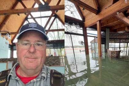 Un empresario de Kentucky inunda su restaurante con agua limpia