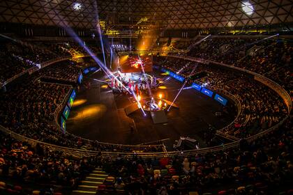 Un enfrentamiento que cruzó a jugadores profesionales de League of Legends de toda Latinoamérica tuvo al equipo del argentino Diego Foresi como campeón ante más de 8 mil personas en el Movistar Arena de Santiago de Chile y casi medio millón de espectadores online